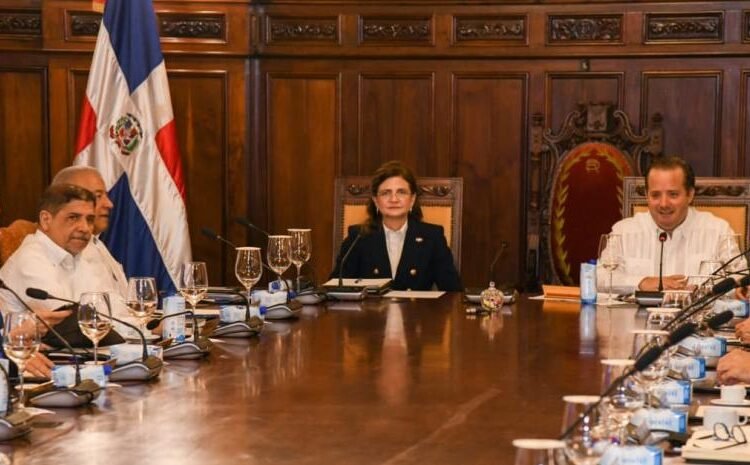 ¡Alerta! Presupuesto 2026 de RD$1.7 BILLONES: 46% Impactará tus Servicios Sociales