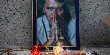 ¡Desarmado! Detienen a hombre armado que intentó infiltrarse en funeral de Charlie Kirk en Arizona