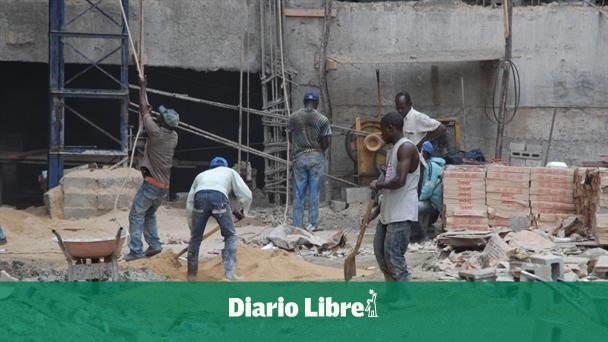 Avance histórico: CES acuerda formalizar a trabajadores inmigrantes