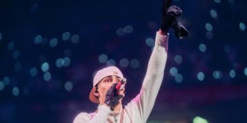 El Reggaetonero Omar Courtz rinde tributo a su inspiración en «Primera Musa» con un concierto inolvidable en Santo Domingo