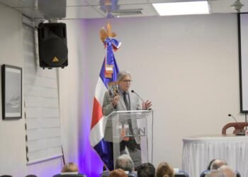 Desentrañando el Pasado: La Lucha entre Civilización y Barbarie en la América Latina Colonial