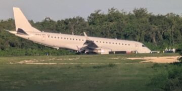 ¡Milagro! Avión aterriza de emergencia en Las Américas tras «falla técnica»