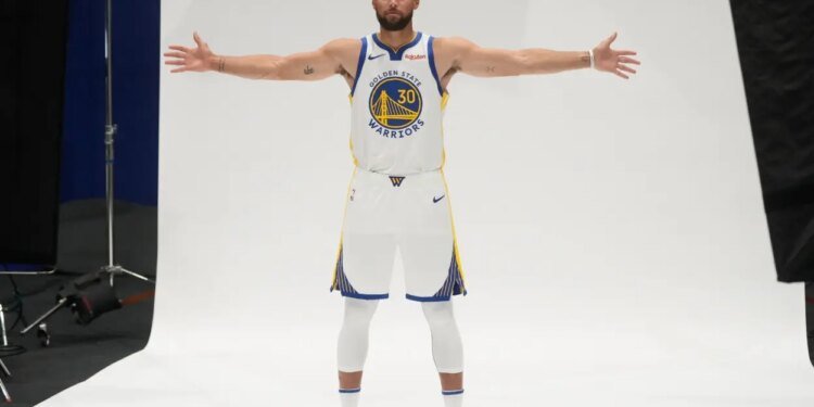 Steph Curry Habla CLARO del FUTURO de Kuminga en Warriors