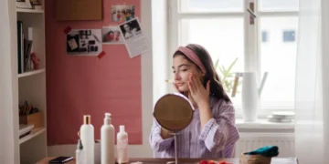 ¿Cómo las redes sociales están condicionando la infancia de las niñas?