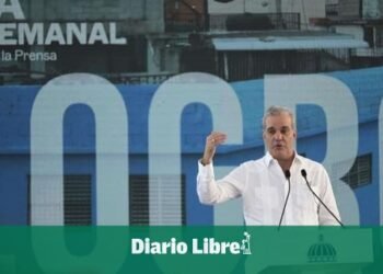 Abinader: ¡Gran Avance! Cabral y Báez abre moderna unidad oncológica
