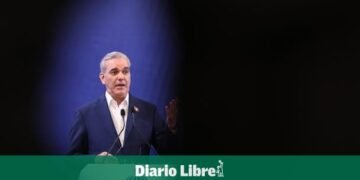 Abinader dice ordenó investigar compra de yipetas en instituciones