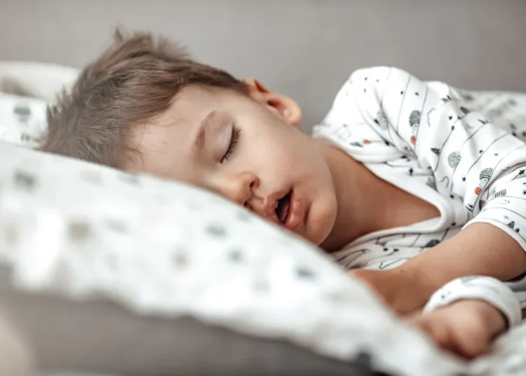 Narcolepsia en niños: Cuando dormir demasiado es la alerta clave que debes conocer