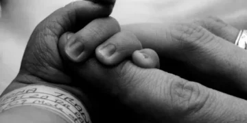 Mortalidad Infantil: El Desgarrador Reflejo de la Desigualdad