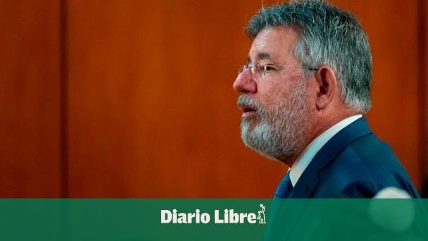 Díaz Rúa quiere ser miembro de órgano de la Fuerza del Pueblo