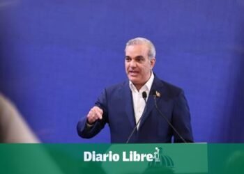 Abinader le «lee la cartilla» a todos los funcionarios