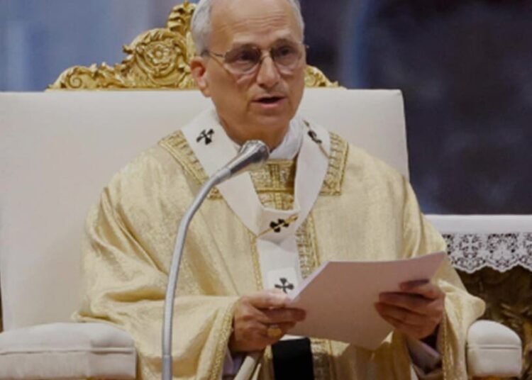 Papa cara a cara con víctimas de abusos