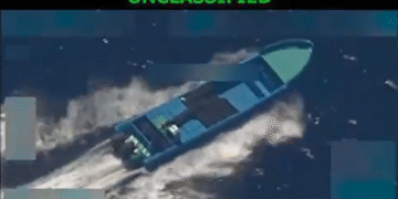 ¡Colombia EXPLOTA contra EE.UU. por ataque a «narcolancha» en su Pacífico