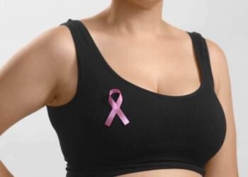 Cáncer de Mama: Detección Temprana es Tu Frontera Definitiva entre Vida y Muerte