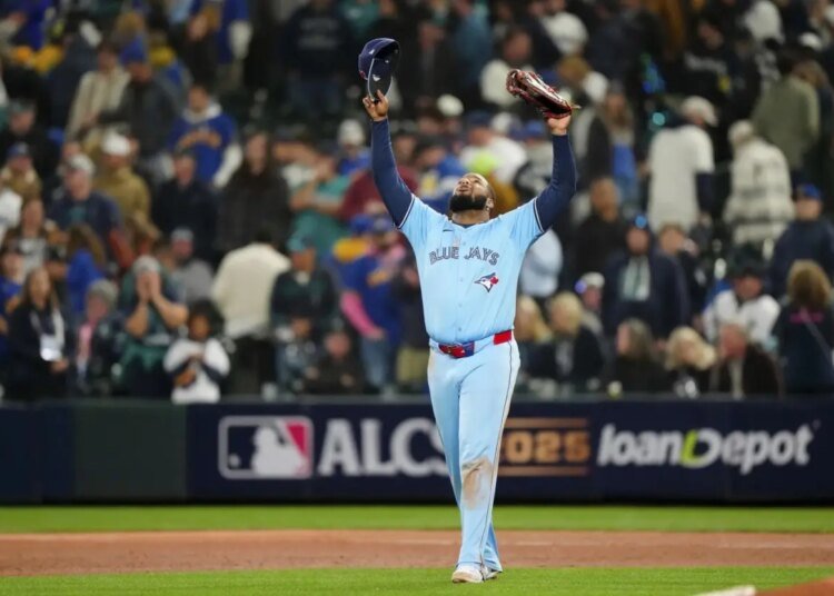 Blue Jays encienden la ALCS con 5 HR y ¡recortan distancia!