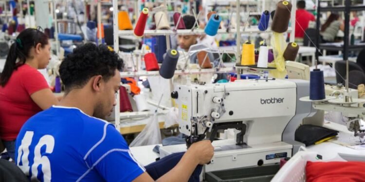 AIRD impulsa propuesta de diputada para reformar la cesantía: ¿Tu empleo en juego