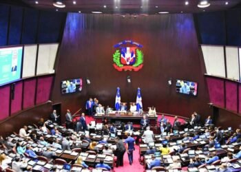 Senado da Luz Verde a Reforma Laboral sin Tocar la Cesantía, ¡El Balón Vuelve a Diputados