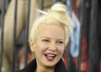 Escándalo: Ex de Sia exige $250K mensuales para mantener su ‘vida de lujo’