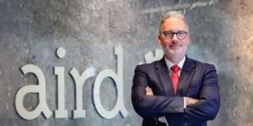 ¡AIRD EXPLOTA! Senadores ignoraron su plan de cesantía: «Es penoso»