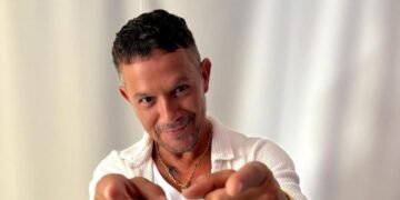 Latin Grammy 2025: ¡Alejandro Sanz, Carlos Santana y Rauw Alejandro en un trío que hará historia