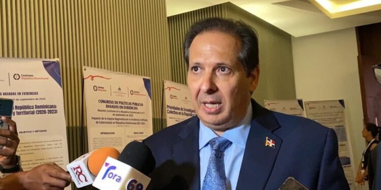 RD Dice No al Cólera: Ministro Confirma Cero Casos y Activa Alerta Preventiva