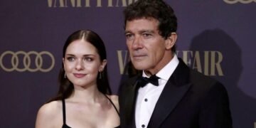 Boda estrella en España: La hija de Antonio Banderas y Melanie Griffith se casa con Álex Gruszynski
