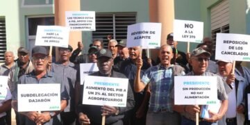 Cibao en pie: Agrónomos protagonizan masiva protesta