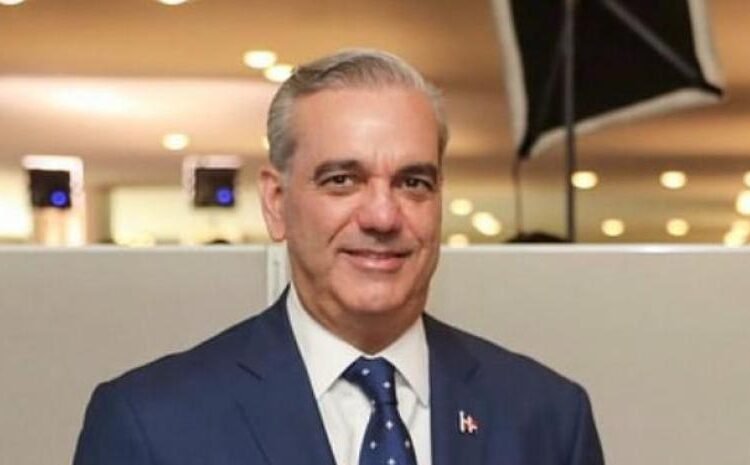 Abinader en México con su familia: El viaje personal que hizo al presidente detener su agenda