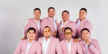 ¡Alerta en la música! Banda peruana da concierto con chalecos antibalas tras violento atentado a colegas