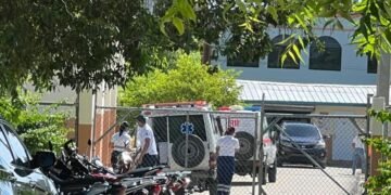 Barahona en Alerta: Múltiples estudiantes colapsan en Liceo tras un incidente