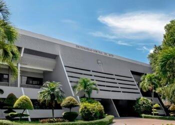 UCE: 55 Años de Calidad EXCELSA ¡Un Legado Imparable!