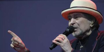 ¡BOMBA! Joaquín Sabina ya es personaje de cómic