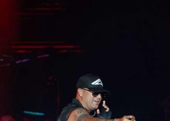 Wisin, Jowell y Randy: Perreo Total en el Óvalo de la Feria Ganadera