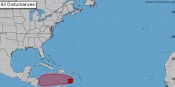¡Atención! Indomet Vigila Onda Tropical: Lluvias a la Vista este Lunes Tarde