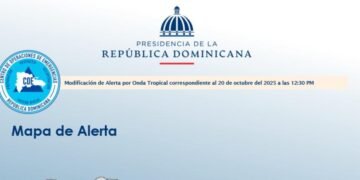 ¡ATENCIÓN! 17 Provincias en Alerta por Onda Tropical Bajo Estricto Seguimiento