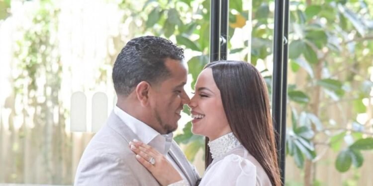 La Urbana: De Materialista a Espiritual, Feliz con Matrimonio, Hogar e Hija