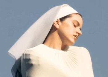 Alcalde de Madrid EXPLOTA contra Rosalía: Su evento en Callao, «peligro para las personas»