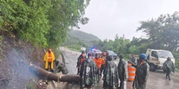 Barahona Bajo Alerta: El Platón Totalmente Incomunicado y Aislado