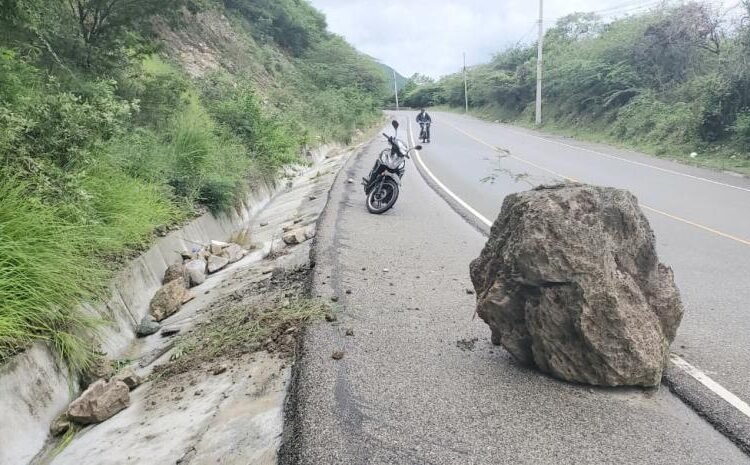 Alerta Roja: Deslizamientos Mortales Acechan la Carretera de Ocoa