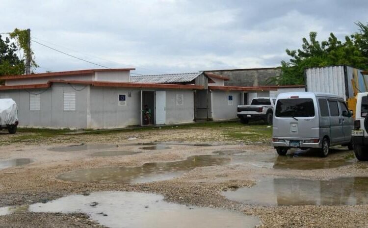 ¡Alerta! Melissa se acerca con lluvias torrenciales a frontera y suroeste del país
