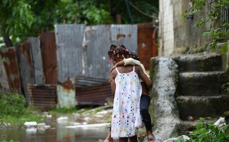 Alerta COE: «No Bajen la Guardia» Ante 3,785 Desplazados y 48 Zonas Aisladas