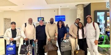 ¡Momento Épico! Vladimir Guerrero Rumbo a Toronto para Apoyar a Su Hijo en la Serie Mundial