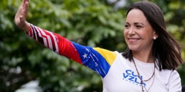 María Corina Machado hace historia como la 7ma Nobel de Paz de Latinoamérica: Conoce a los 6 pioneros antes que ella