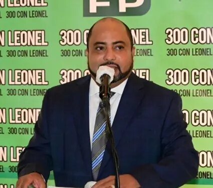 Geraldo Rosario: ¡La ineficiencia del Gobierno RD se cocina en NY!