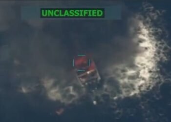 Cuatro muertos: EEUU vuelve a atacar una lancha en el Pacífico