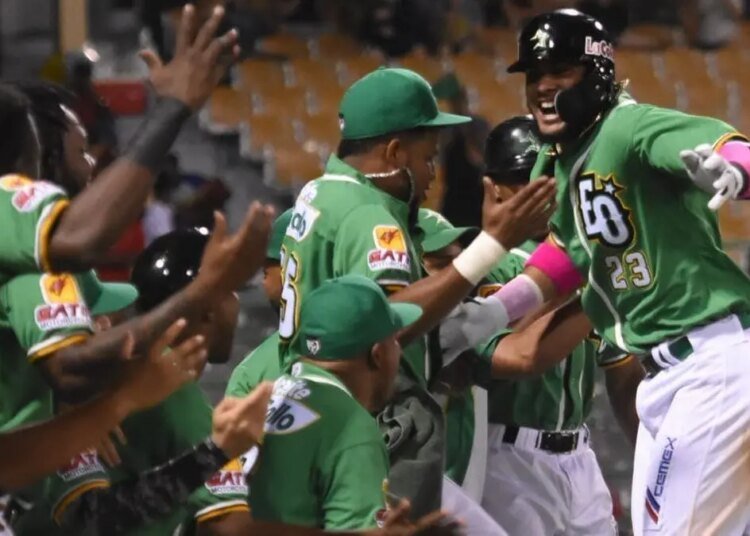 ¡Invictas! Las Estrellas Demuestran Poderío Imparable en el Béisbol Dominicano