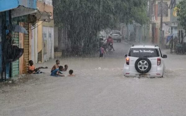 ¡Urgente UNICEF! Tormenta Melissa pone en peligro a 1.6 MILLONES de niños