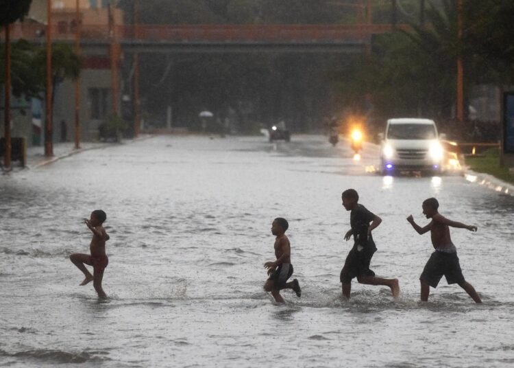 Última Hora: Melissa amenaza Haití o Jamaica con inundaciones y deslizamientos devastadores