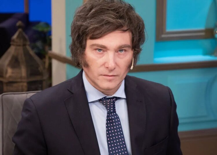 Milei: 2 Años de Gestión Bajo el Escáner