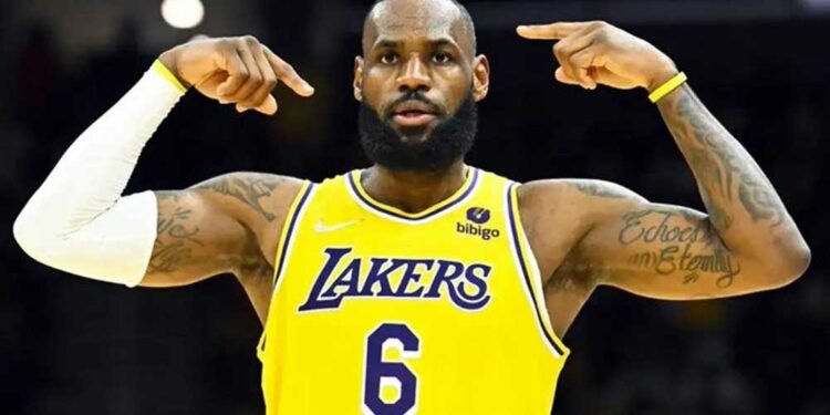 ¡Bomba NBA! LeBron James no estará en el inicio de la temporada