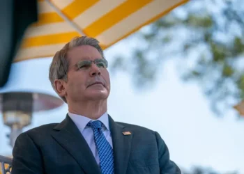 EE.UU. asfixia a las dos mayores petroleras rusas por Ucrania